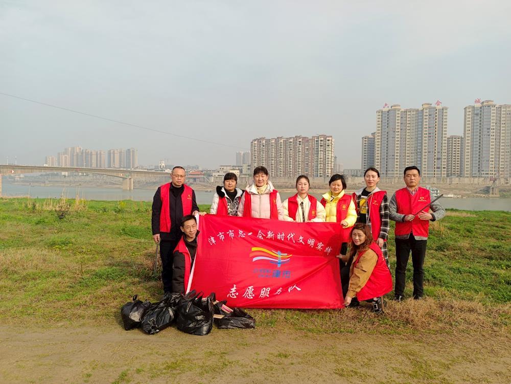 b04449111ca54a3f960dafa2210acabf.Jpeg