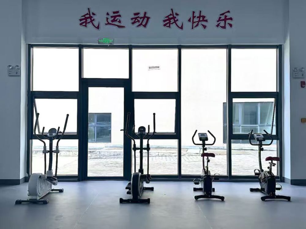 3ba1804130f4199a983b13da90b85da