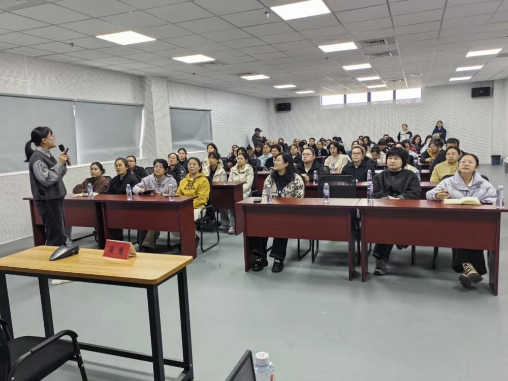 mmexport1763105323908