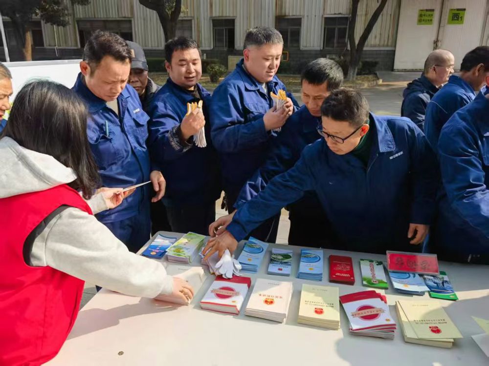 1bee388878e425a12d6795f374a8aff